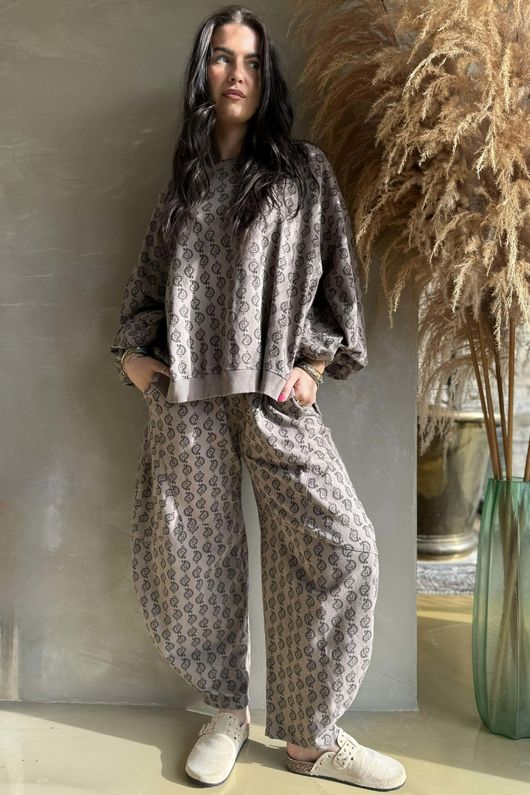 Indira Lantern Sleeve Sweatshirt Mocha & Choc